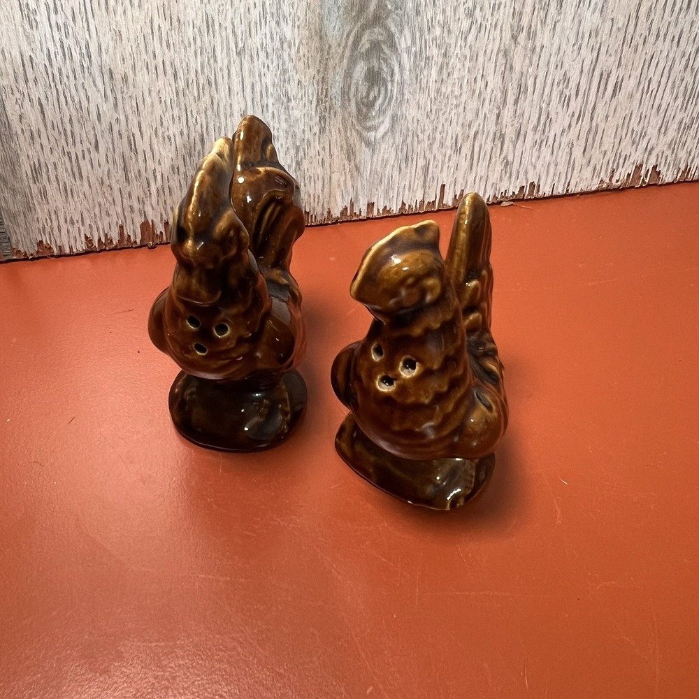Vintage Mid Century Ceramic Salt and Pepper Brown‎ Chicken Glazed Japan